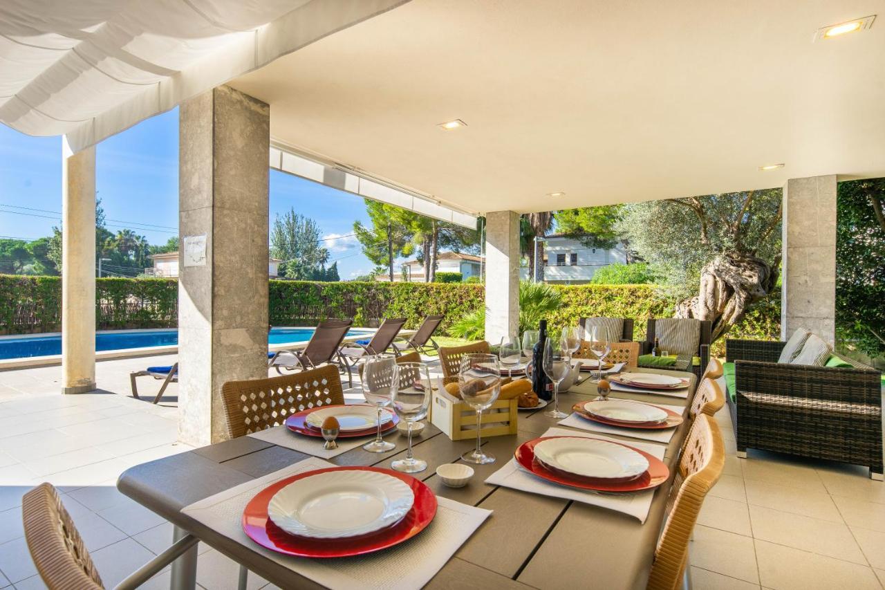 Villa Can Monxo By Sunvillas Mallorca Польенса Экстерьер фото