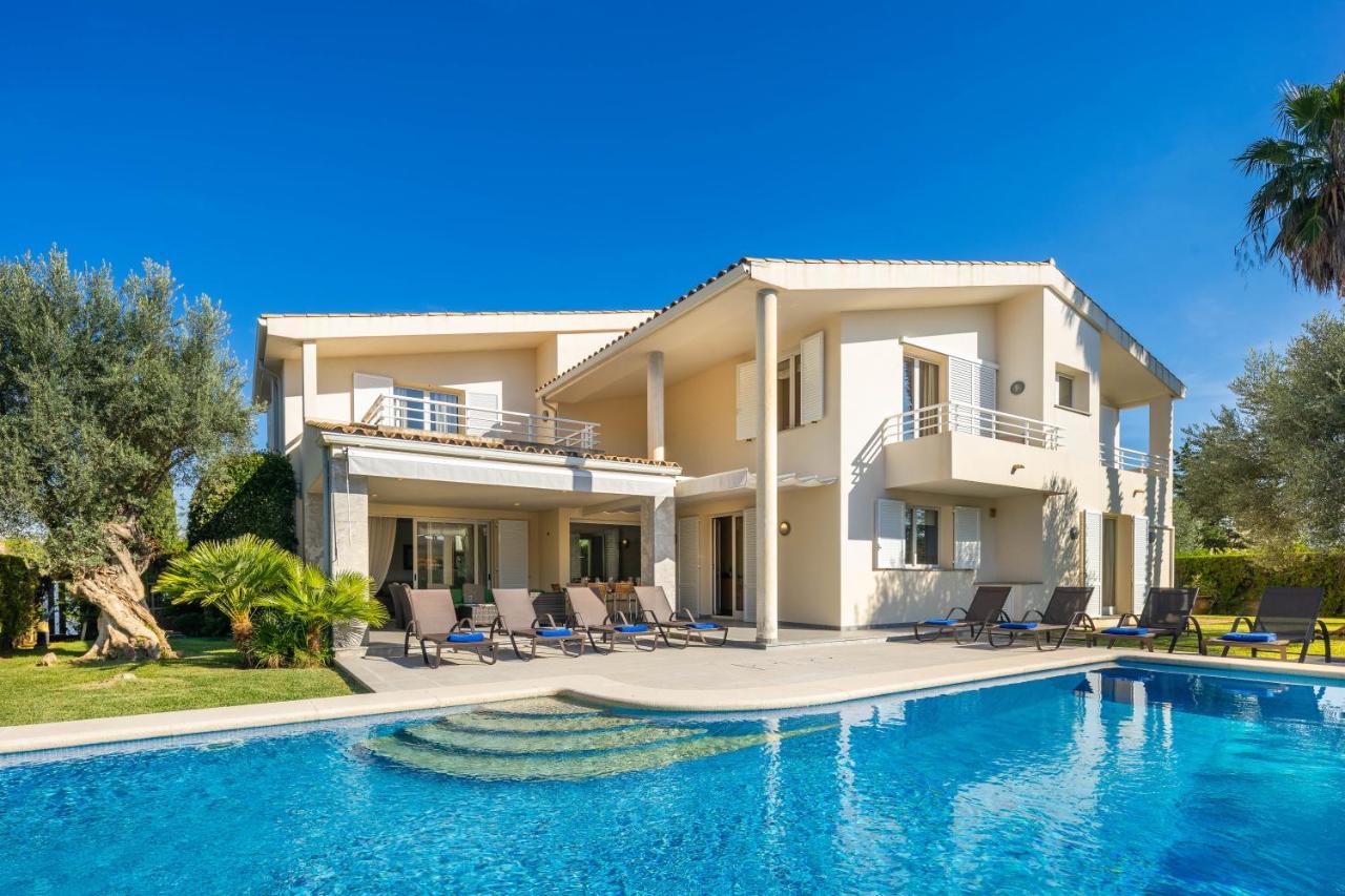 Villa Can Monxo By Sunvillas Mallorca Польенса Экстерьер фото