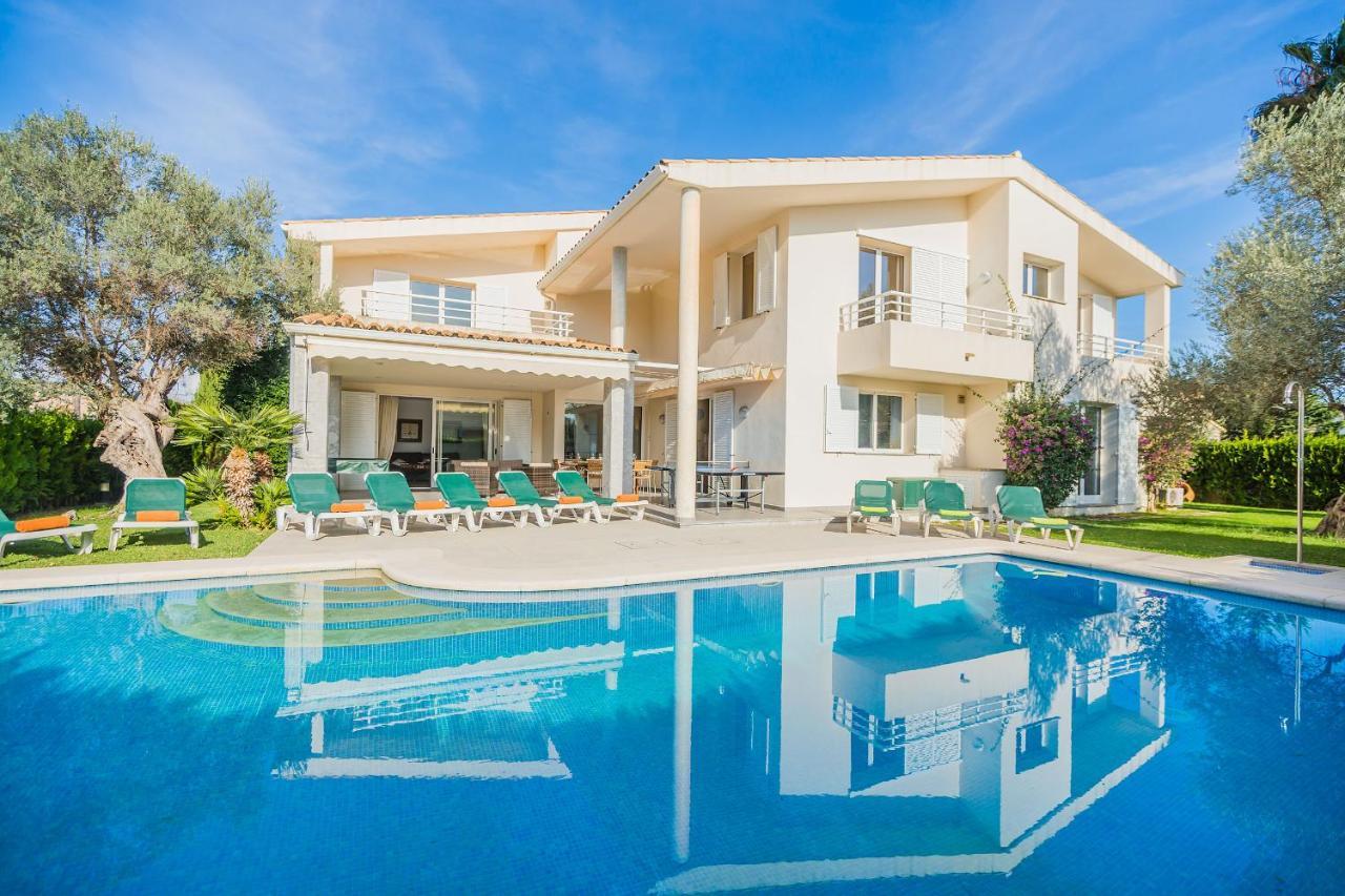 Villa Can Monxo By Sunvillas Mallorca Польенса Экстерьер фото